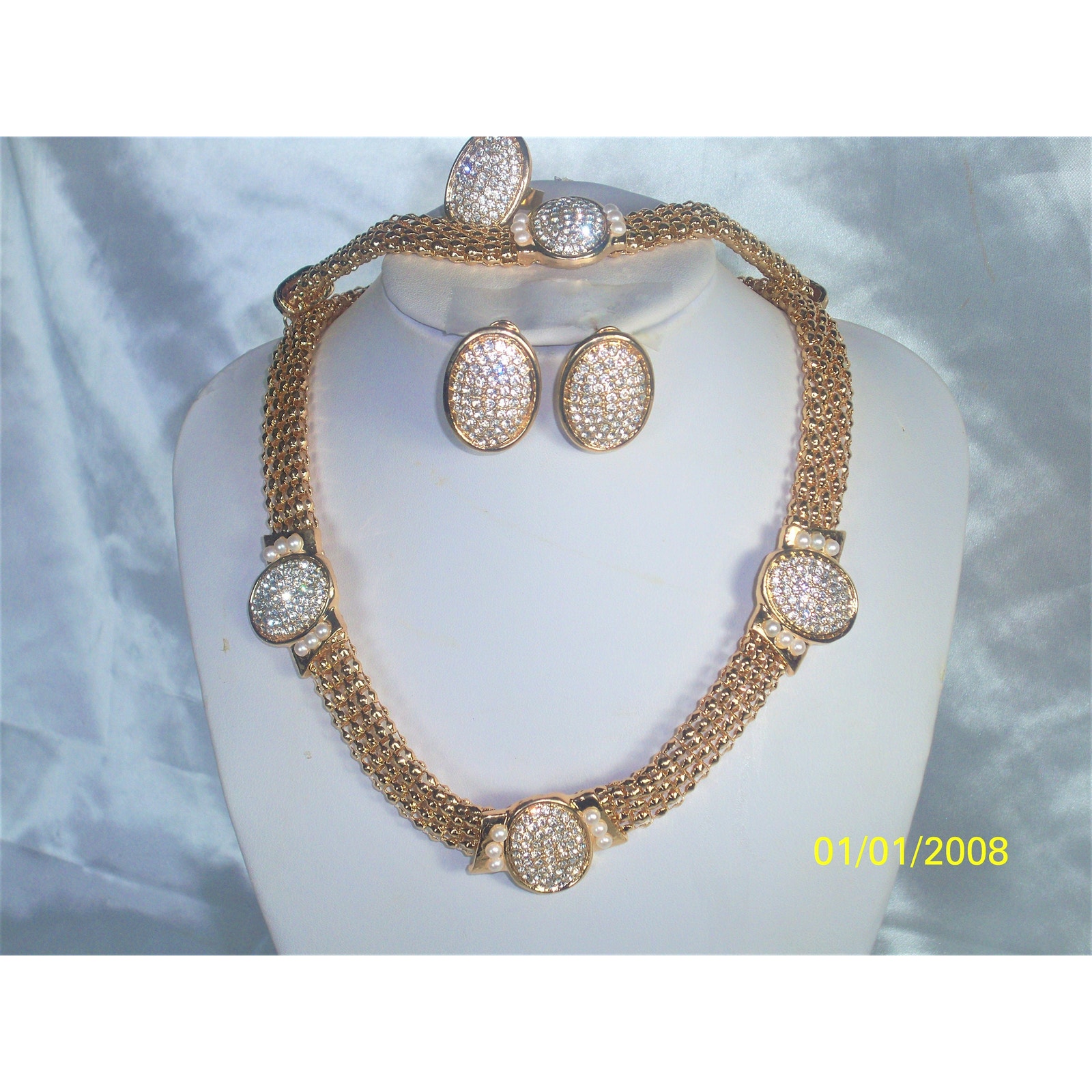 Gold Medallion Rhinestone Necklace, Wedding Mob Prom Party Formal Necklace